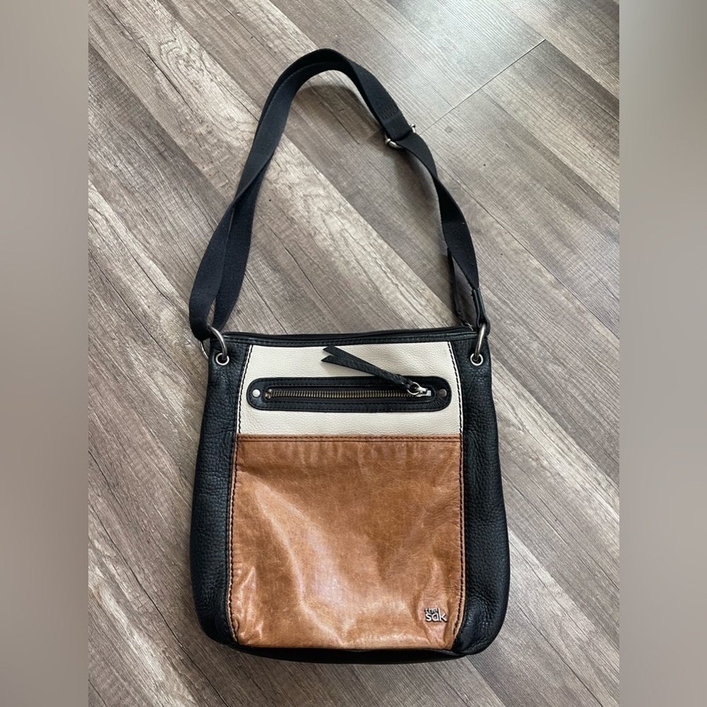 The SAK leather tri color crossbody bag Y2K preppy classy pebbled leather brown